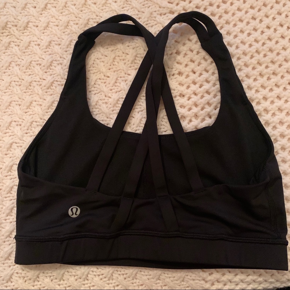 Lululemon Sports abra